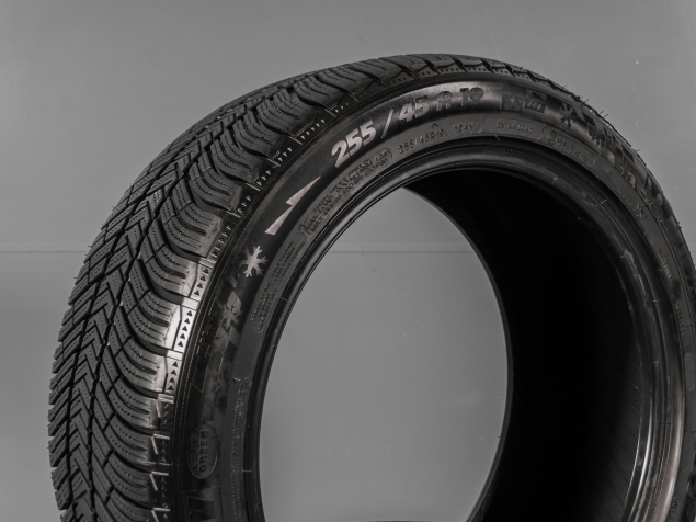 MICHELIN PILOT ALPIN Pa4 255/45 R19 104V 3528703004813 ZIMNÍ PNEUMATIKY