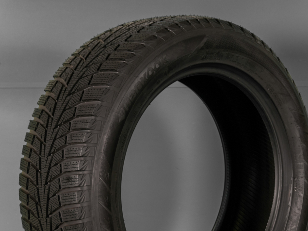 255/55 R20 107T NOVÉ ZIMNÍ PNEUMATIKY HANKOOK