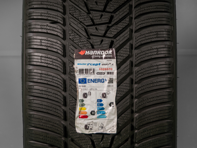 305/35 R21 109V XL NOVÉ ZIMNÍ PNEUMATIKY HANKOOK