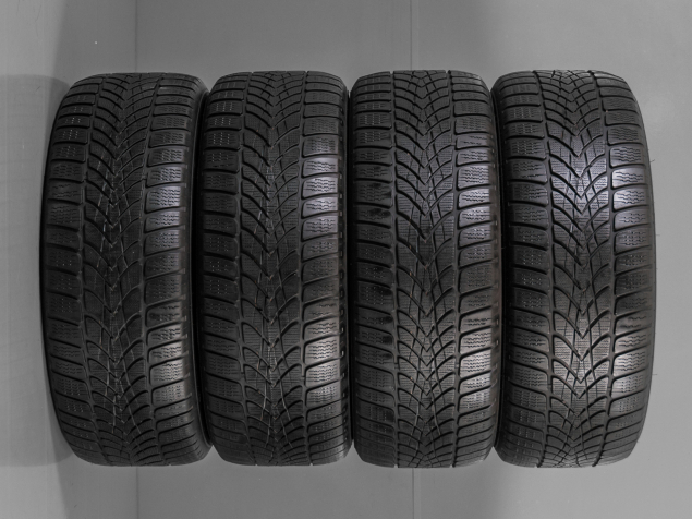 DUNLOP SP WINTER SPORT 4D RSC 225/55 R17 97H 5452000488411 ZIMNÍ PNEUMATIKY