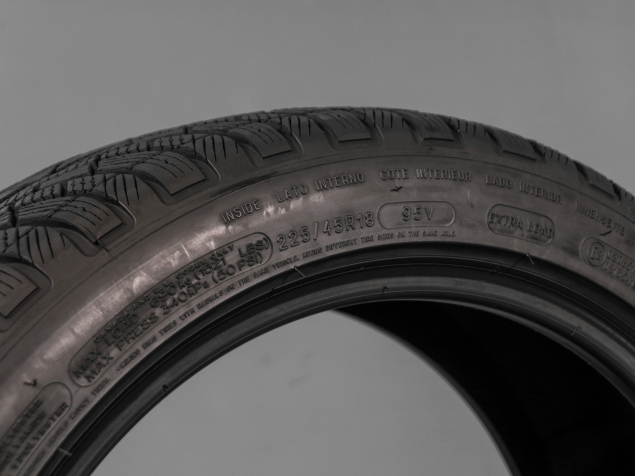 MICHELIN PILOT ALPIN 4 XL 225/45 R18 95V, 3528703867586 + 245/40 R18 97V, 3528707365910, ZIMNÍ DVOUROZMĚRNÁ SADA PNEUMATIK