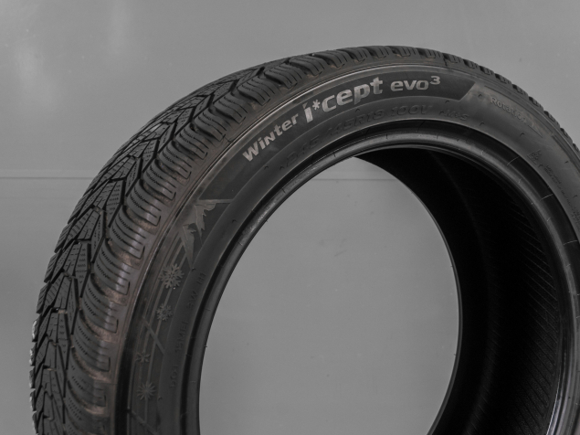 HANKOOK WINTER ICEPT EVO3 245/45 R18 100V 8808563478807 ZIMNÍ PNEUMATIKY