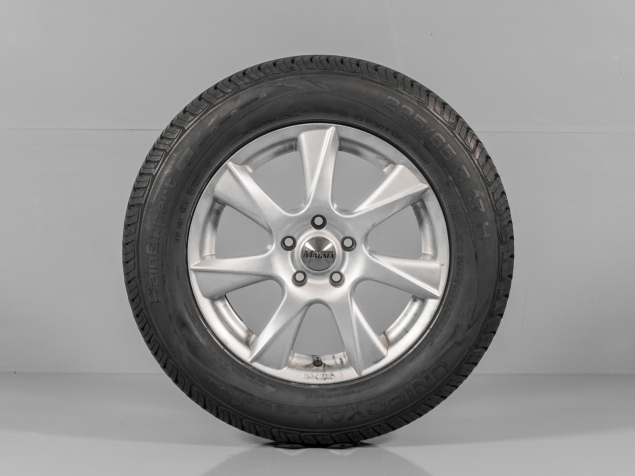 TOYOTA RAV4, HARRIER, 225/65 R17 5x114,3 LETNÍ ALU SADA