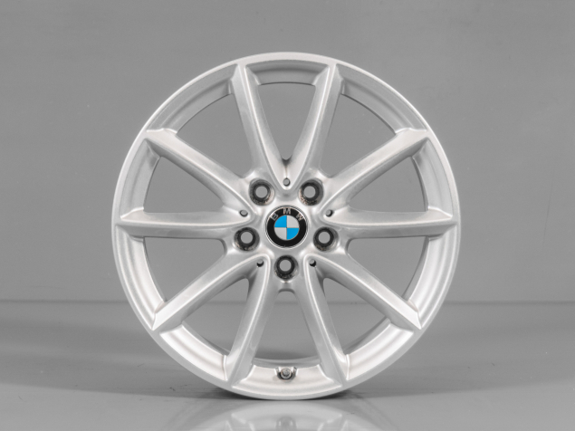 BMW X1 7,5x18 5x112 ET52 6856061 ORIGINÁLNÍ ALU KOLA POUŽITÁ