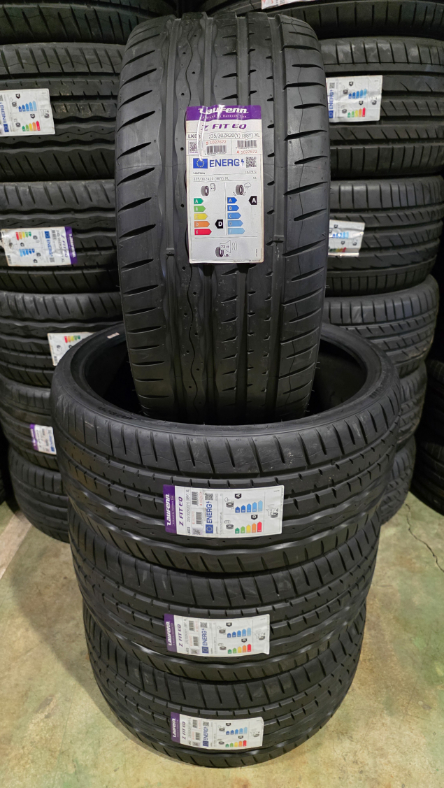 NOVÉ LETNÍ PNEUMATIKY LAUFENN (HANKOOK) 235/30 R20 EAN: 8808563525952