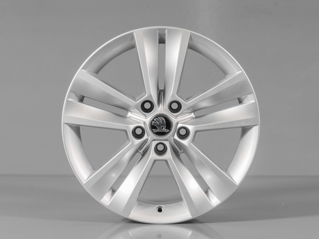 ŠKODA KODIAQ 7,0x17 5x112 ET40 565601025A ORIGINÁLNÍ ALU KOLA