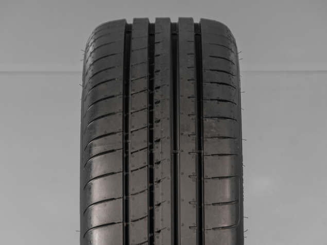 ŠKODA KAMIQ 657601025A 8Z8 215/45 R18 5x100 ORIGINÁLNÍ DEMO LETNÍ ALU SADA