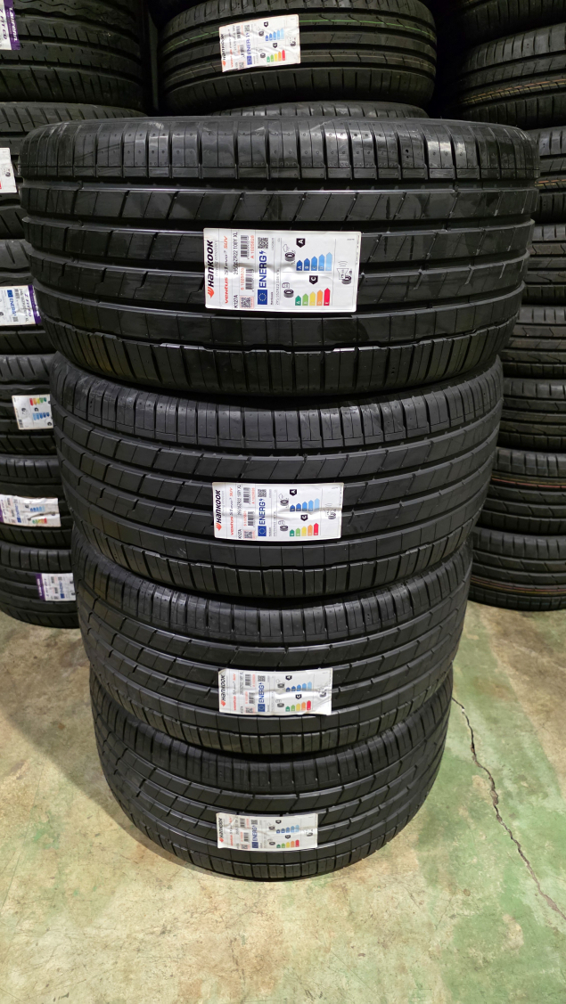 NOVÉ LETNÍ PNEUMATIKY HANKOOK VENTUS S1 EVO³ K127A SUV, XL 295/35 R22, EAN: 8808563472744
