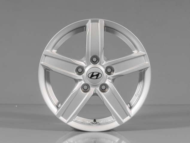 HYUNDAI ix20, R15 5x114,3, ORIGINÁLNÍ ALU KOLA, SNIMAČE TLAKU