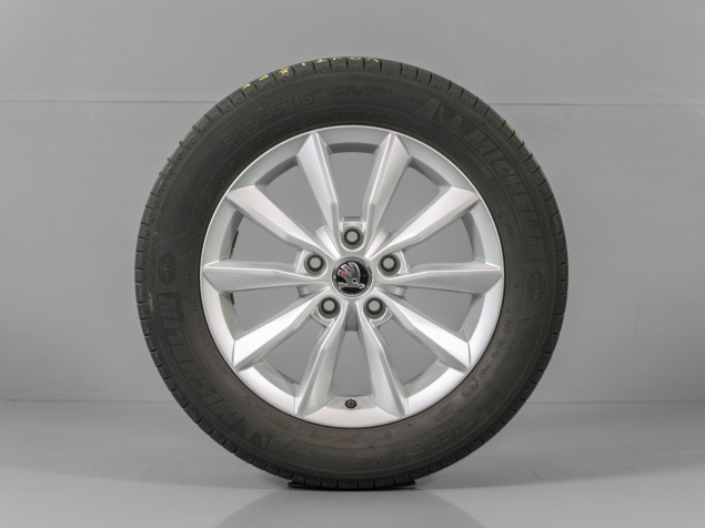 ŠKODA OCTAVIA III, 5E0601025B, 205/55 R16 5x112, ORIGINÁLNÍ LETNÍ ALU SADA