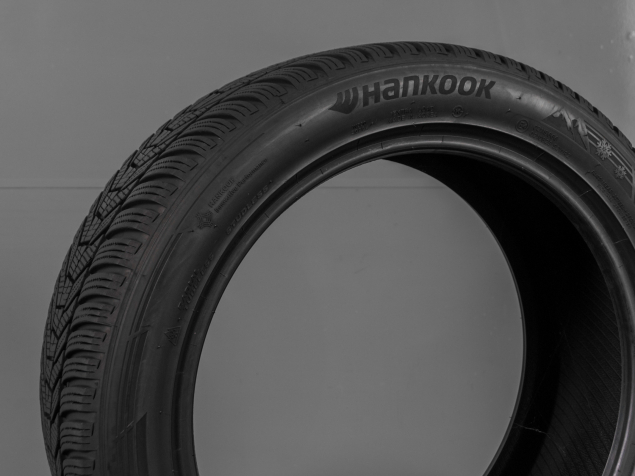 HANKOOK WINTER ICEPT EVO 3 245/45 R18 100V ZIMNÍ PNEUMATIKY 8808563565835
