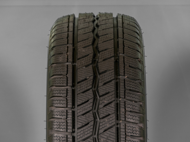 225/60 R16C 101/99T NOVÉ ZIMNÍ PNEUMATIKY HANKOOK