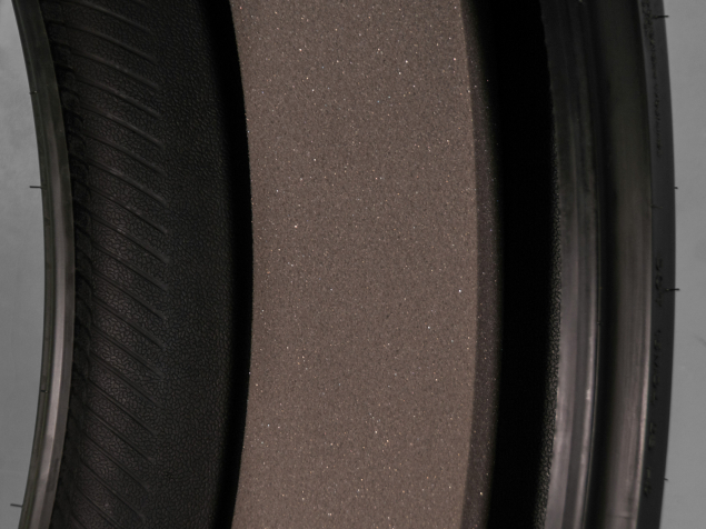 NEJETÉ LETNÍ PNEU 265/35 R19 98W HANKOOK (HA2640)