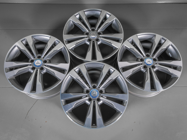 MERCEDES-BENZ BICOLOR 8,5x19 5x112 ET36 A2224011302 ORIGINÁLNÍ ALU KOLA