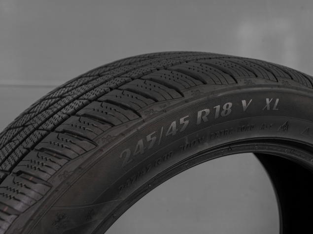 MATADOR SIBIR SNOW MP92 XL 245/45 R18 100V 4050496589554 ZIMNÍ PNEUMATIKY