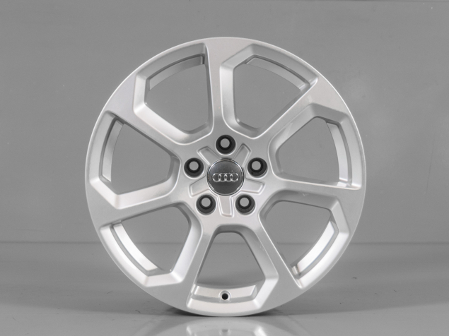 AUDI Q2 7,0x17 5x112 ET45 81A601025D ORIGINÁLNÍ ALU KOLA