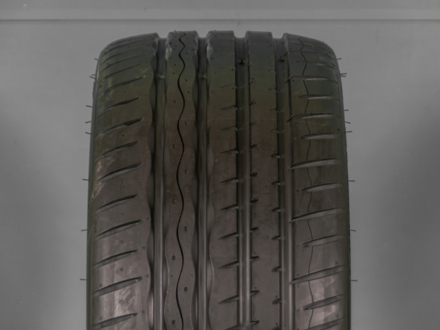 Pneumatiky Laufenn LK03 Z Fit EQ 245/30 R19 Letní