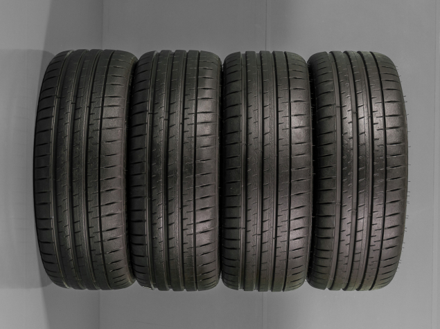 MICHELIN PS4S, 3528708653801, 255/40 R19 93Y, LETNÍ PNEUMATIKY