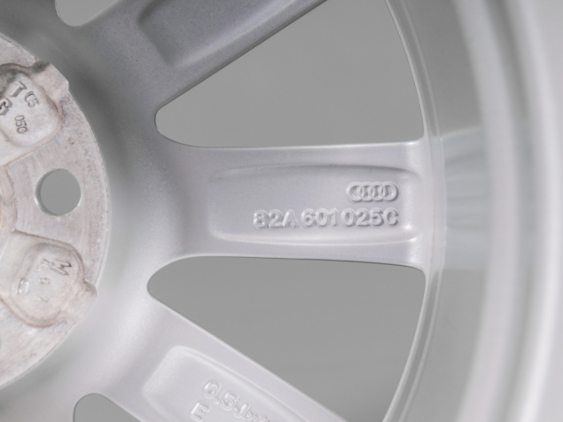 AUDI A1 6,5x16 5x100 ET40 82A601025C ORIGINÁLNÍ ALU KOLA