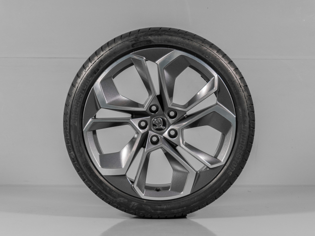 ŠKODA OCTAVIA IV, OCTAVIA IV RS, OCTAVIA SCOUT, 5E3601025S, R19, 5x112, LETNÍ SADA