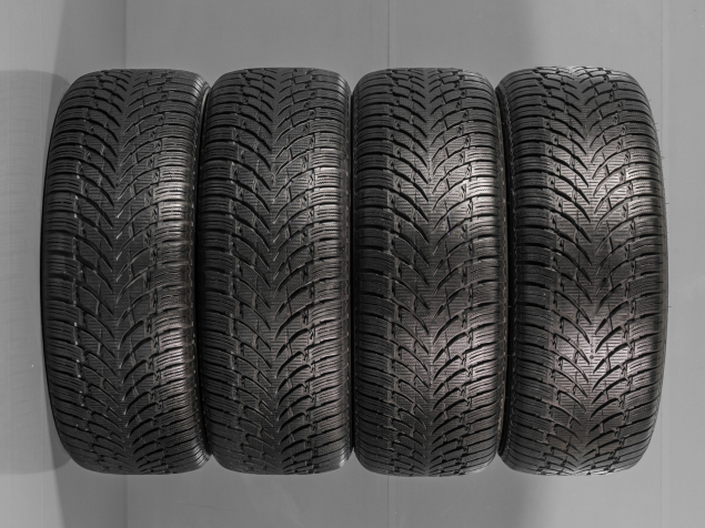 NOKIAN WR 4 SUV 255/55 R19 111V 6419440300634 ZIMNÍ PNEUMATIKY