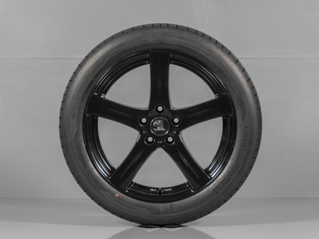 ŠKODA, VW, SEAT LETNÍ ALU SADA 215/50 R18 5x112, ALU KOLA ENZO