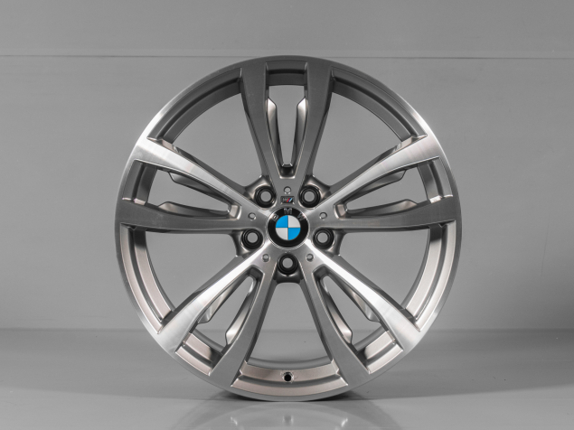 BMW X5, X6 10,0x20 5x120 ET40 + 11,0x20 5x120 ET37 7846790, 7846791 ORIGINÁLNÍ DVOUROZMĚRNÁ ALU KOLA
