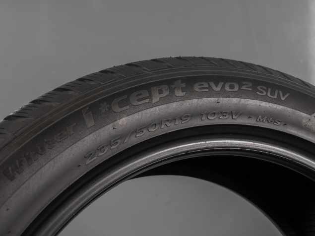 HANKOOK PNEUMATIKY R19 ZIMNÍ 235/50/19 103V, 4KS (1140T)