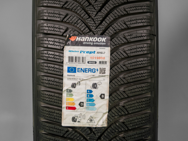 225/45 R17 91H NOVÉ ZIMNÍ PNEUMATIKY HANKOOK