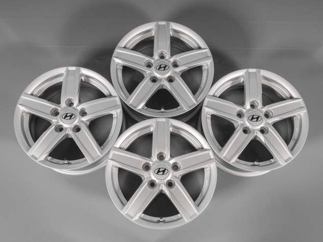 HYUNDAI ix20, R15 5x114,3, ORIGINÁLNÍ ALU KOLA, SNIMAČE TLAKU