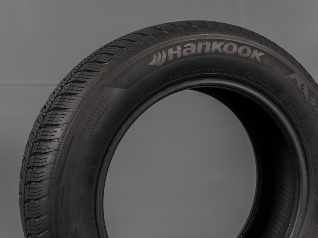 HANKOOK WINTER ICEPT EVO 2 205/60 R16 92H 8808563390741 DEMO ZIMNÍ PNEUMATIKY