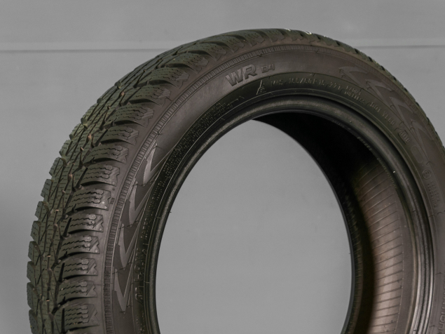 165/60 R15 77T POUŽITÉ ZIMNÍ PNEU NOKIAN