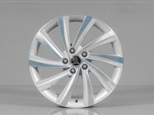 ŠKODA OCTAVIA IV, 5E3601025H, 5E3071498G 8Z8, R18, 5x112, ORIGINÁLNÍ ALU KOLA