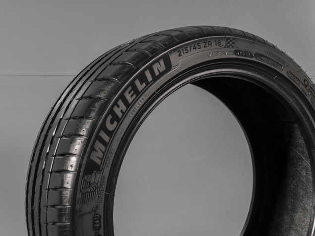 MICHELIN PILOT SPORT 4 XL 215/45 R18 93Y 3528704501816 LETNÍ DEMO PNEUMATIKY