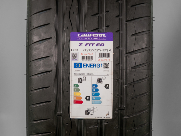 235/30 R20 88Y XL NOVÉ LETNÍ PNEUMATIKY LAUFENN BY HANKOOK
