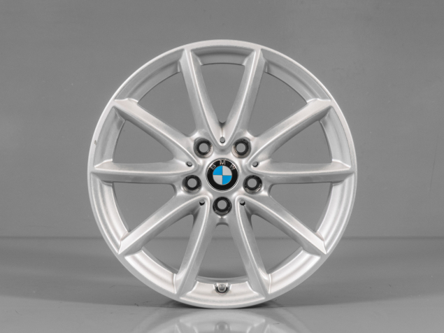 BMW X1 7,5x18 5x112 ET52 6856061 ORIGINÁLNÍ ALU KOLA POUŽITÁ