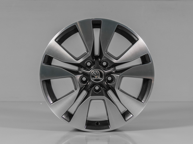 ŠKODA KAROQ, YETI, SCOUT 7,0x17 5x112 ET45 5LD601025E, 5L0071497K FL8 ORIGINÁLNÍ ALU KOLA