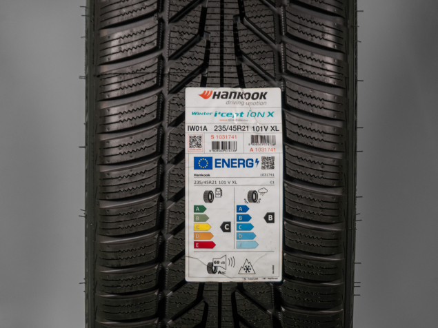 235/45 R21 101V XL NOVÉ ZIMNÍ PNEUMATIKY HANKOOK