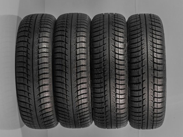 GOODYEAR VECTOR 5+ 175/65 R14 82T CELOROČNÍ PNEUMATIKY