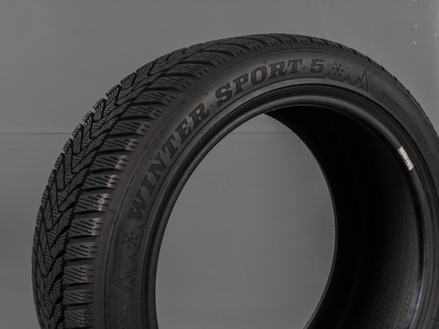 DUNLOP WINTER SPORT 5 235/45 R18 98V 5452000833150 ZIMNÍ PNEUMATIKY