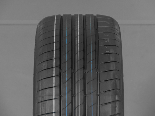 NOVÉ LETNÍ PNEUMATIKY BRIDGESTONE POTENZA SPORT 235/40 R20 96Y