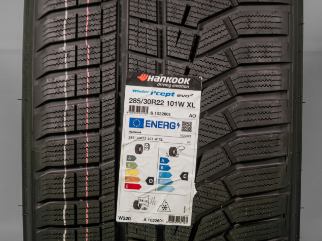 285/30 R22 101W XL NOVÉ ZIMNÍ PNEUMATIKY HANKOOK