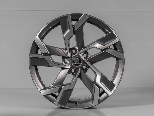 ŠKODA KAROQ 8,0x19 5x112 ET45 57A601025AF NOVÁ ORIGINÁLNÍ ALU KOLA