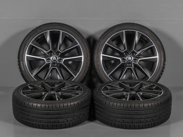 ŠKODA FABIA III, 5JA071497B FL8, 215/40 R17, 5x100, ORIGINÁLNÍ LETNÍ ALU SADA