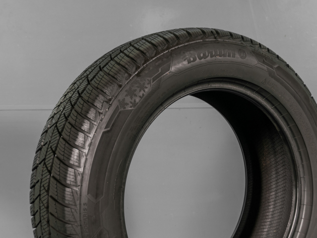 225/60 R17 103V POUŽITÉ ZIMNÍ PNEUMATIKY BARUM