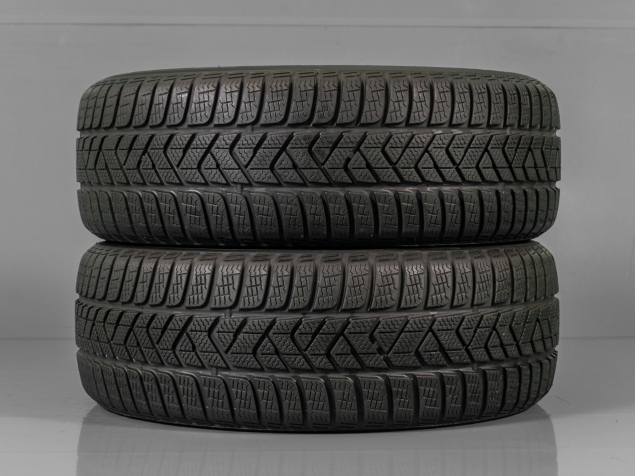 PIRELLI SOTTOZERO 3 215/60 R16 99H 8019227235081 ZIMNÍ PNEUMATIKY