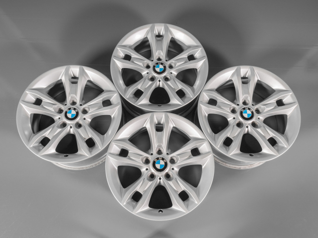 BMW X1 E84 7,5x17 5x120 ET34 6789142 ORIGINÁLNÍ ALU KOLA