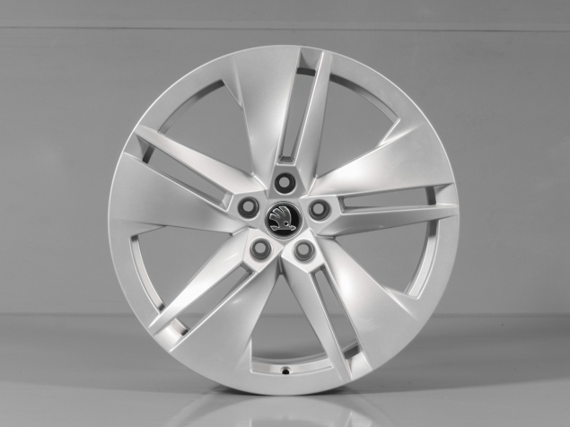 ŠKODA ENYAQ 8,0x19 5x112 ET45 5LA601025B, 5LG071499B 8Z8 ORIGINÁLNÍ DEMO ALU KOLA