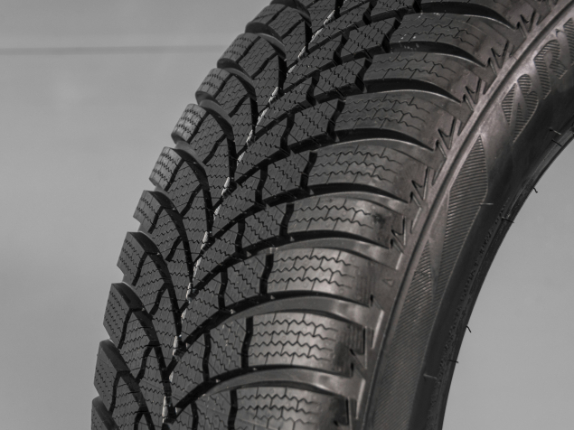 BRIDGESTONE BLIZZAK EVO LM001 205/55 R16 91H 3286340968713 ZIMNÍ PNEUMATIKY