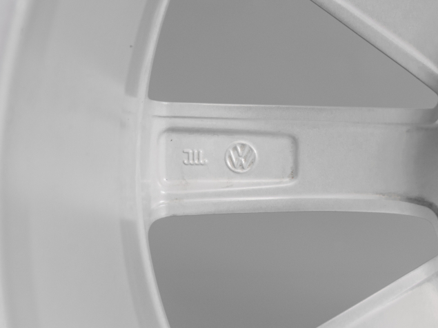VW TIGUAN 7,0x17 5x112 ET43 5N0601025AN ORIGINÁLNÍ ALU KOLA